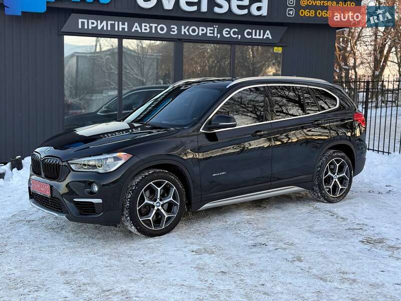 Внедорожник / Кроссовер BMW X1 2016 в Хмельницком