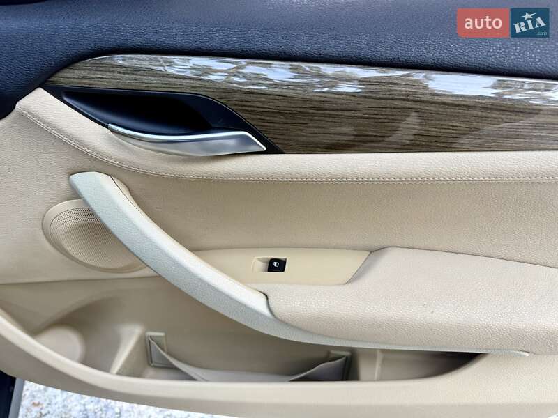 Внедорожник / Кроссовер BMW X1 2012 в Киеве фото 36 Внедорожник / Кроссовер BMW X1 2012 в Киеве