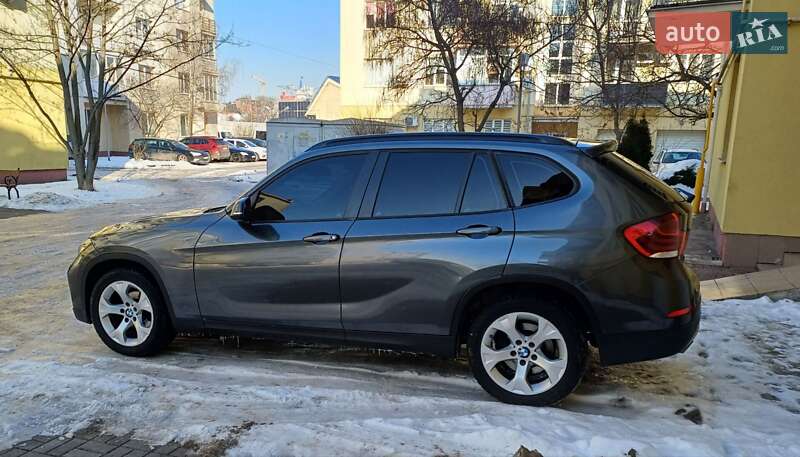 Внедорожник / Кроссовер BMW X1 2013 в Ужгороде фото 5 Внедорожник / Кроссовер BMW X1 2013 в Ужгороде