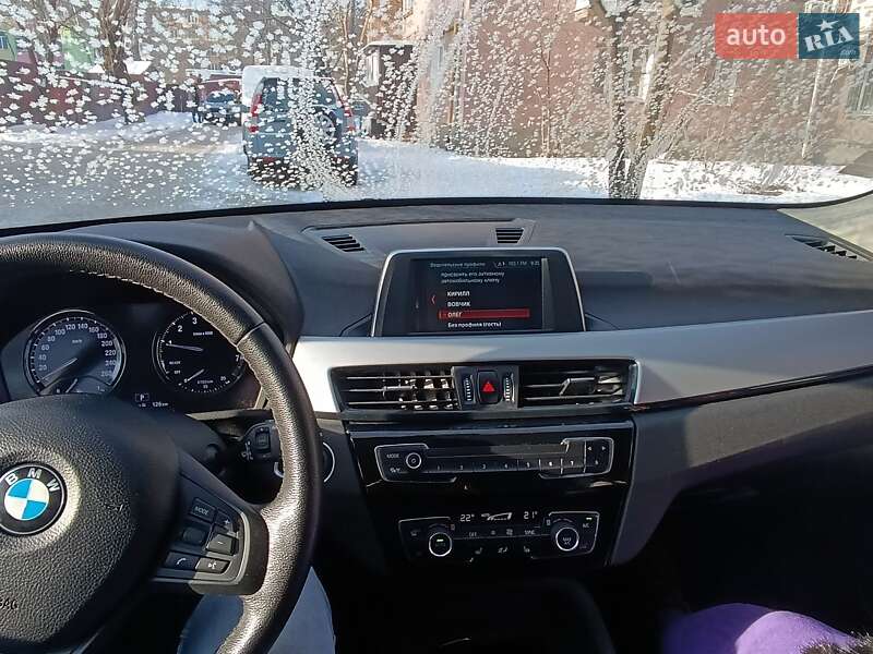 Внедорожник / Кроссовер BMW X1 2019 в Киеве фото 4 Внедорожник / Кроссовер BMW X1 2019 в Киеве