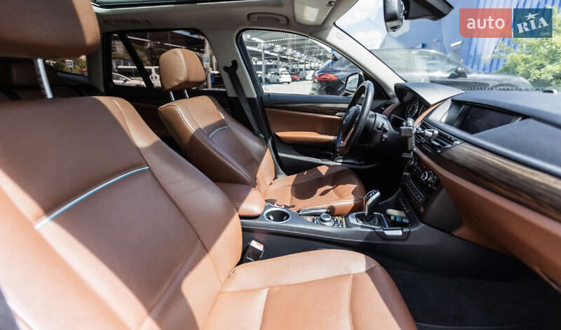 Внедорожник / Кроссовер BMW X1 2013 в Самборе фото 9 Внедорожник / Кроссовер BMW X1 2013 в Самборе