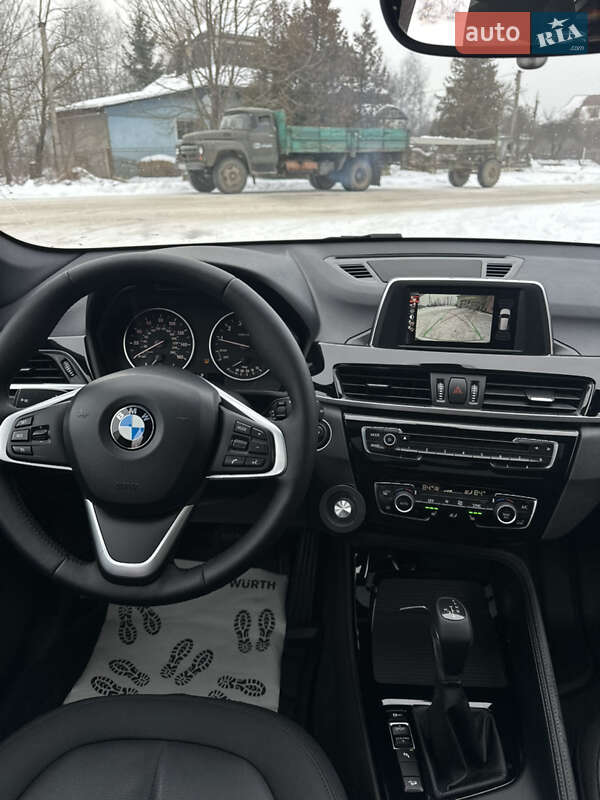 Внедорожник / Кроссовер BMW X1 2016 в Рожнятове