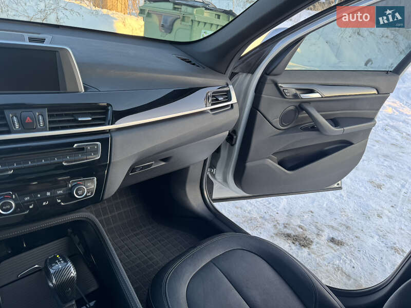 Внедорожник / Кроссовер BMW X1 2015 в Львове фото 10 Внедорожник / Кроссовер BMW X1 2015 в Львове