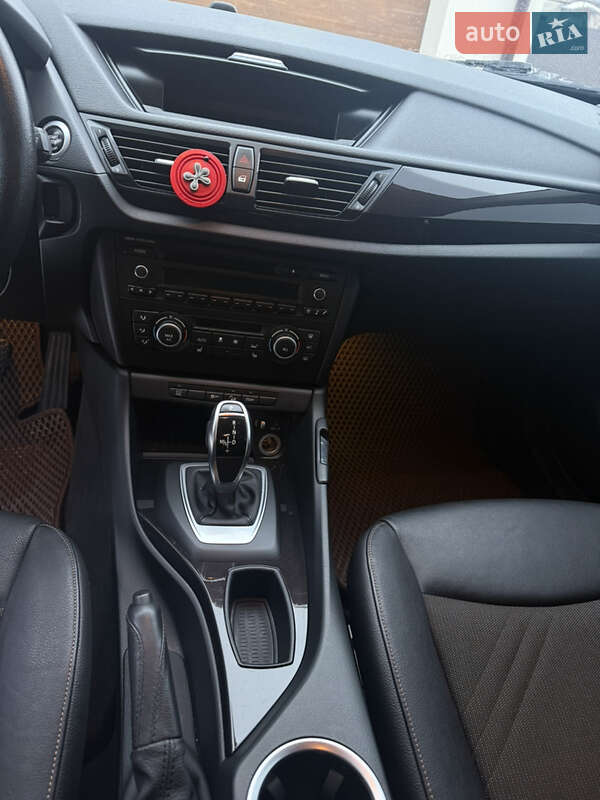 Внедорожник / Кроссовер BMW X1 2013 в Каменец-Подольском фото 22 Внедорожник / Кроссовер BMW X1 2013 в Каменец-Подольском