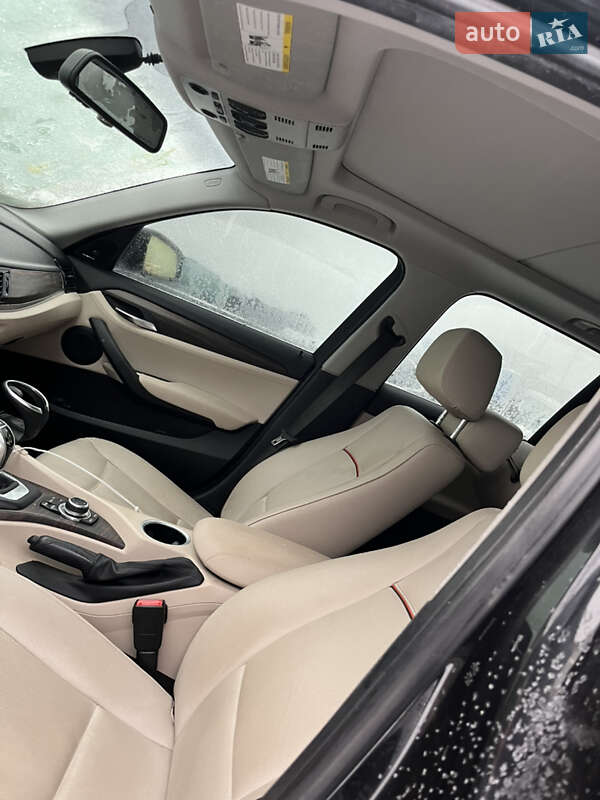 Позашляховик / Кросовер BMW X1 2015 в Рівному