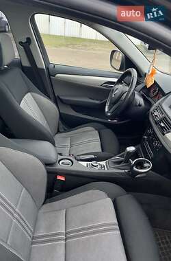 Позашляховик / Кросовер BMW X1 2012 в Харкові