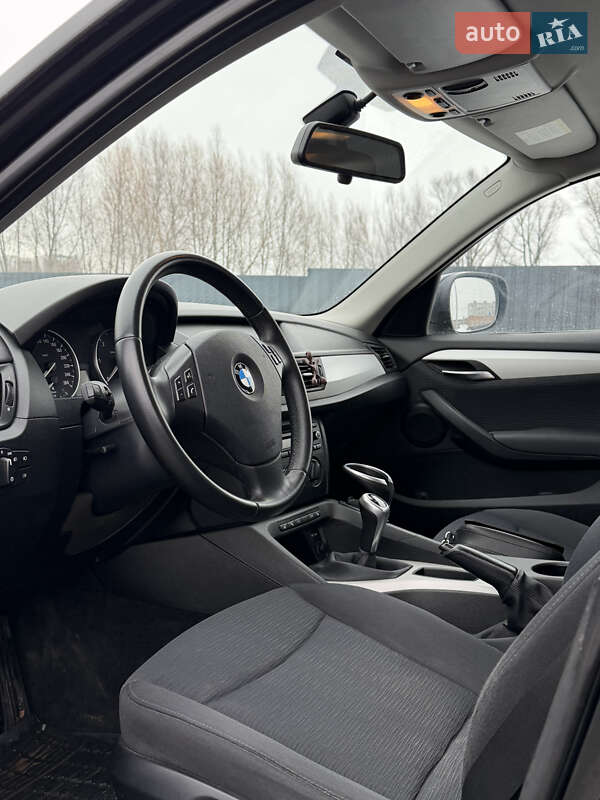 Внедорожник / Кроссовер BMW X1 2010 в Хмельницком фото 6 Внедорожник / Кроссовер BMW X1 2010 в Хмельницком