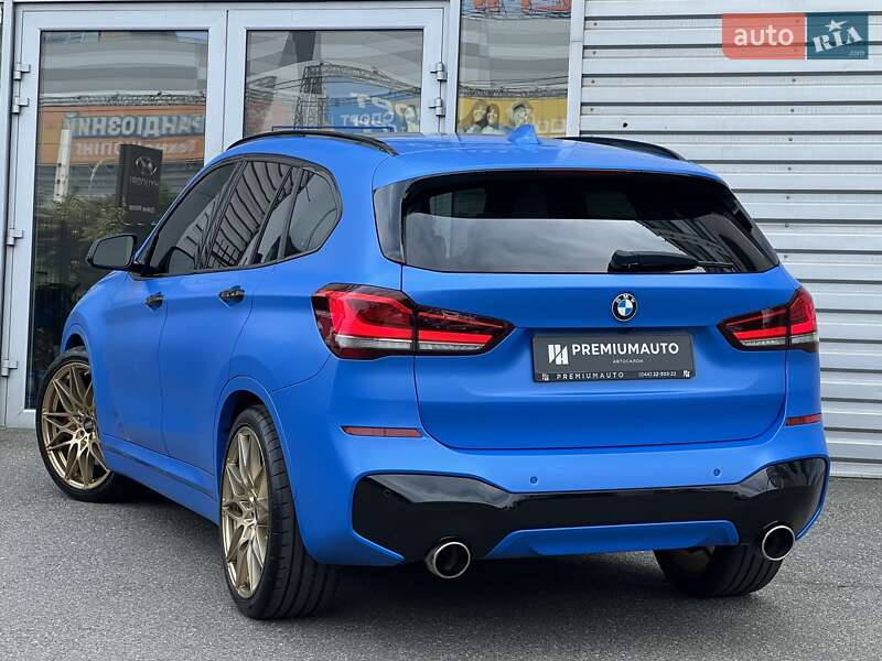 Внедорожник / Кроссовер BMW X1 2020 в Киеве