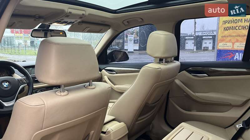 Позашляховик / Кросовер BMW X1 2015 в Миколаєві
