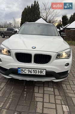 Внедорожник / Кроссовер BMW X1 2015 в Львове