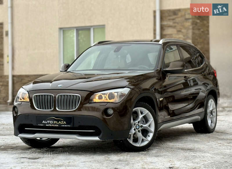 BMW X1 2011