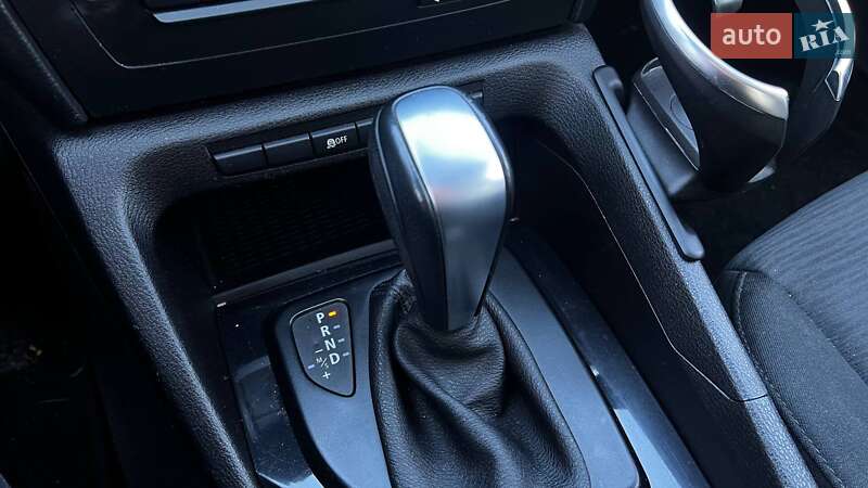 Внедорожник / Кроссовер BMW X1 2012 в Киеве