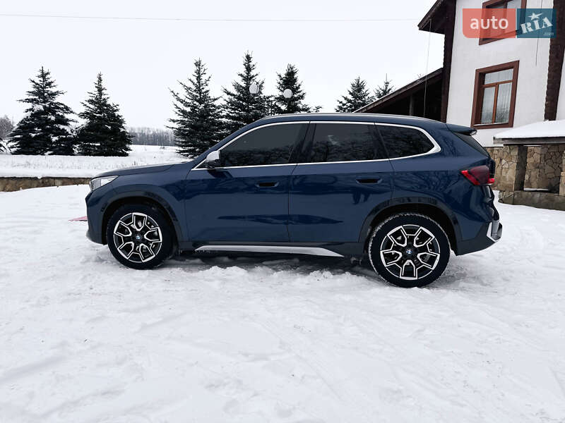 Внедорожник / Кроссовер BMW X1 2023 в Виннице