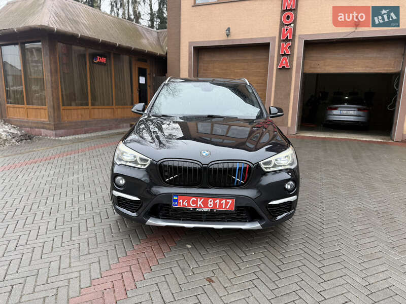 Внедорожник / Кроссовер BMW X1 2016 в Тячеве