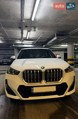 Внедорожник / Кроссовер BMW X1 2024 в Киеве