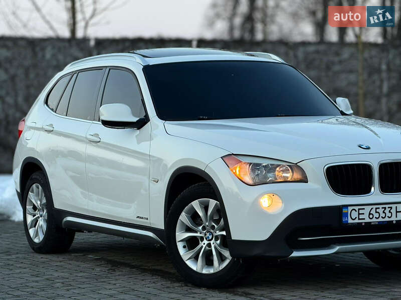 Внедорожник / Кроссовер BMW X1 2011 в Черновцах