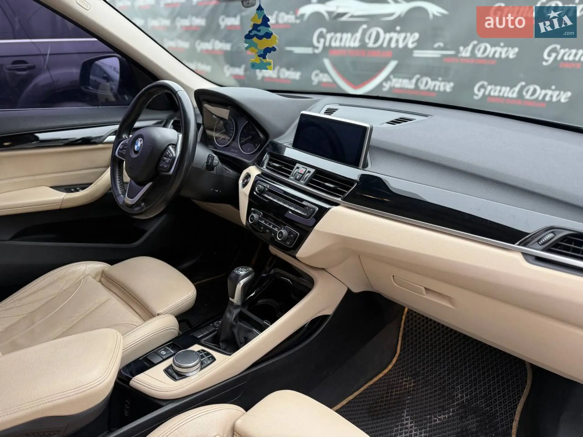 2016 BMW X1 - мініатюра 11