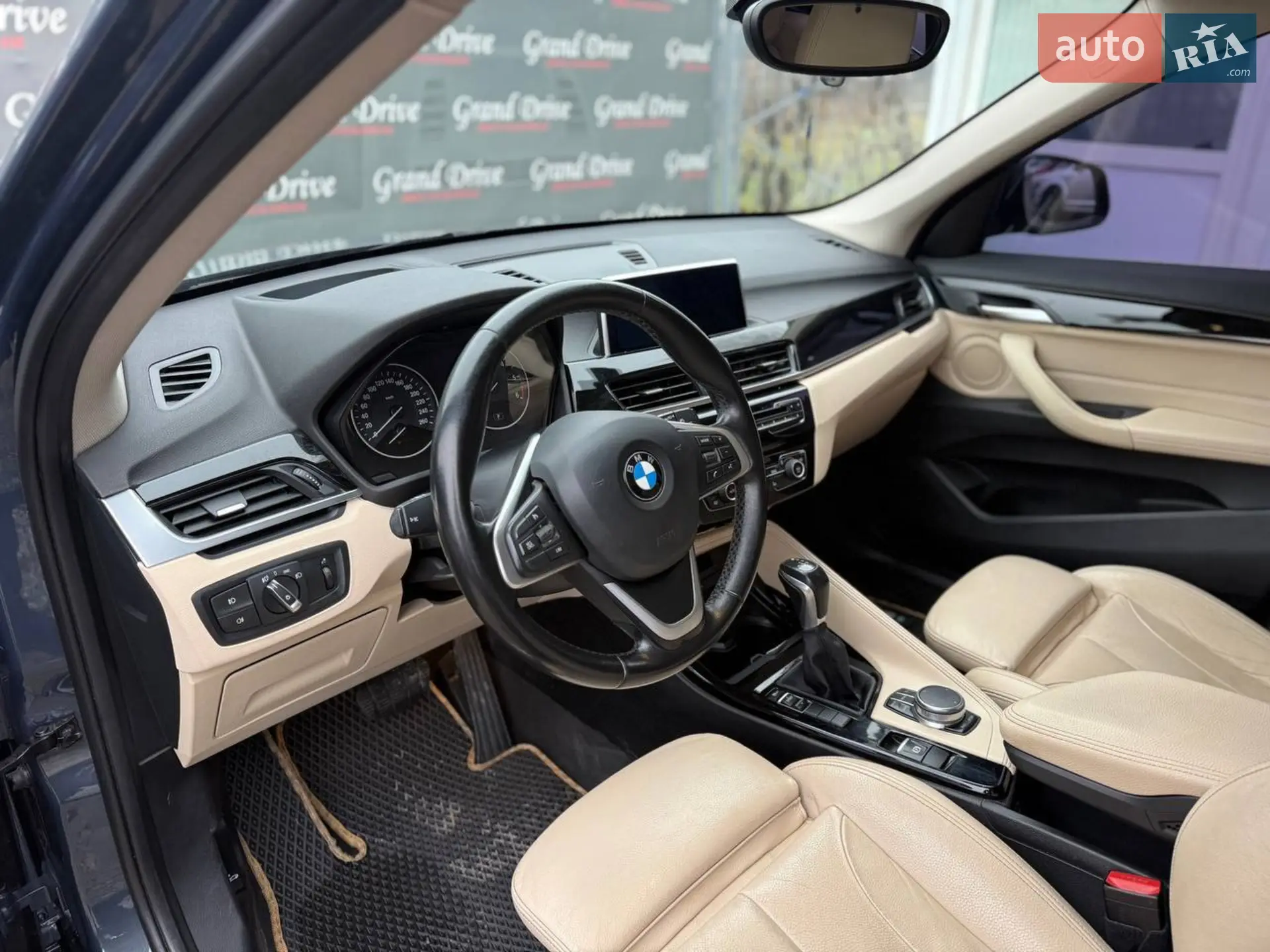 2016 BMW X1 - мініатюра 7