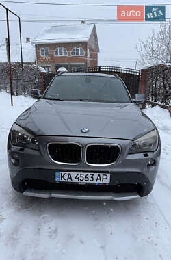 Позашляховик / Кросовер BMW X1 2010 в Чернівцях