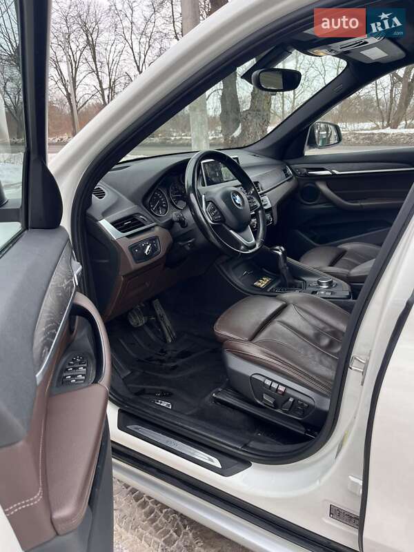 Внедорожник / Кроссовер BMW X1 2018 в Ровно