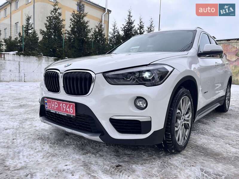 Внедорожник / Кроссовер BMW X1 2018 в Ровно