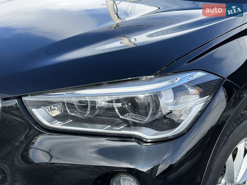 Внедорожник / Кроссовер BMW X1 2018 в Львове