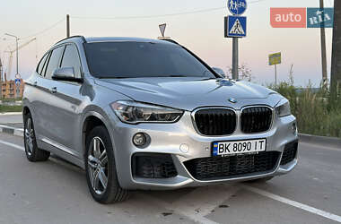 Внедорожник / Кроссовер BMW X1 2018 в Ровно