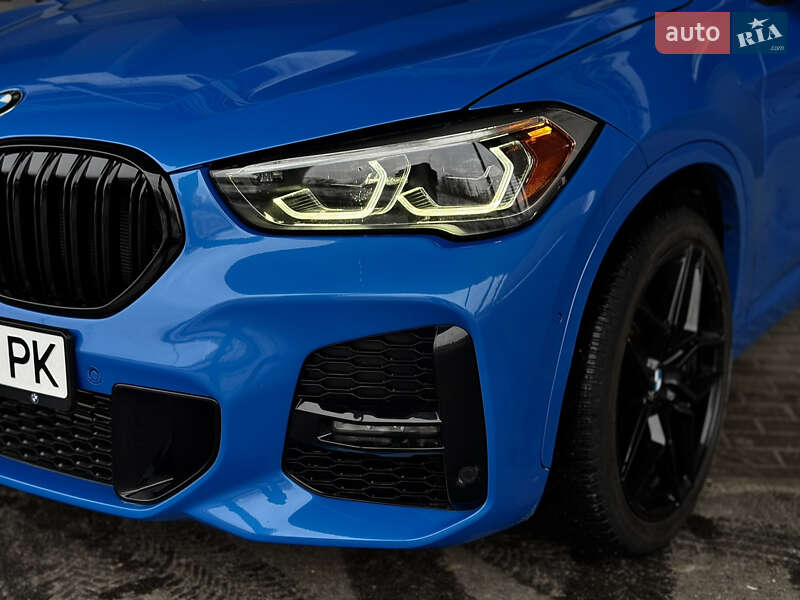 Внедорожник / Кроссовер BMW X1 2021 в Киеве