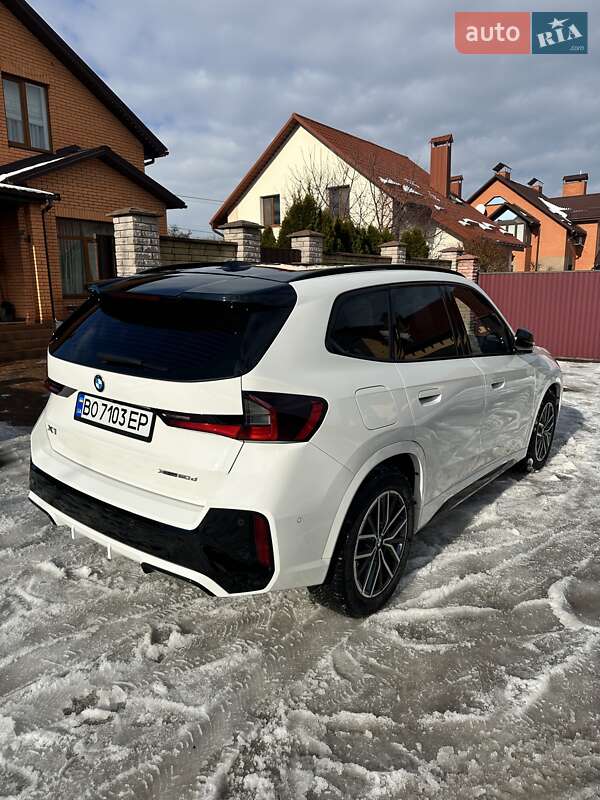 Позашляховик / Кросовер BMW X1 2023 в Вінниці фото 3 Позашляховик / Кросовер BMW X1 2023 в Вінниці