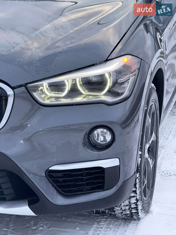 Позашляховик / Кросовер BMW X1 2015 в Львові фото 13 Позашляховик / Кросовер BMW X1 2015 в Львові