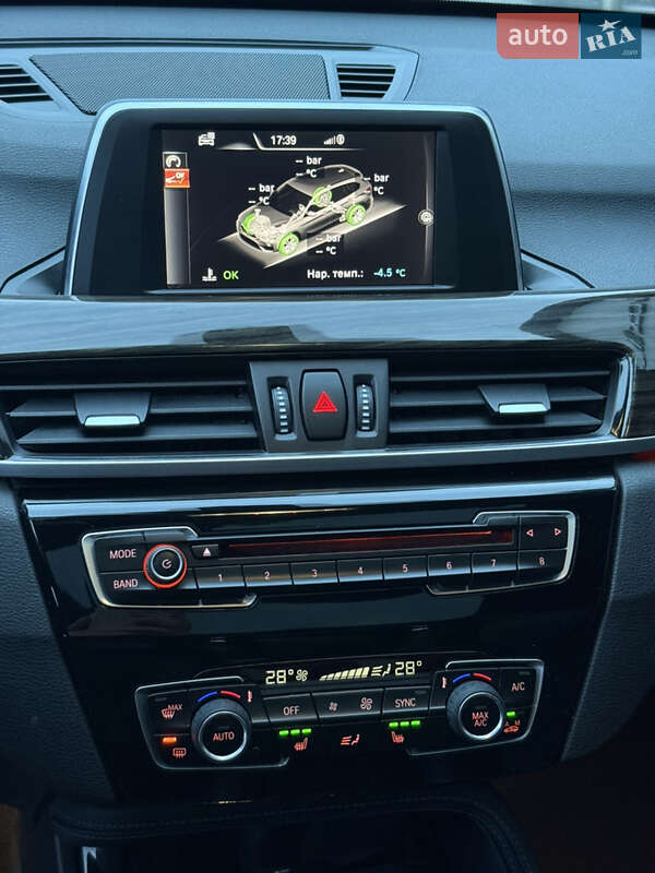 Позашляховик / Кросовер BMW X1 2015 в Львові фото 38 Позашляховик / Кросовер BMW X1 2015 в Львові