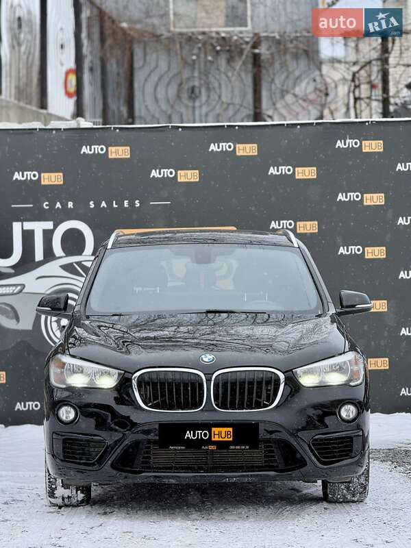 Позашляховик / Кросовер BMW X1 2015 в Харкові