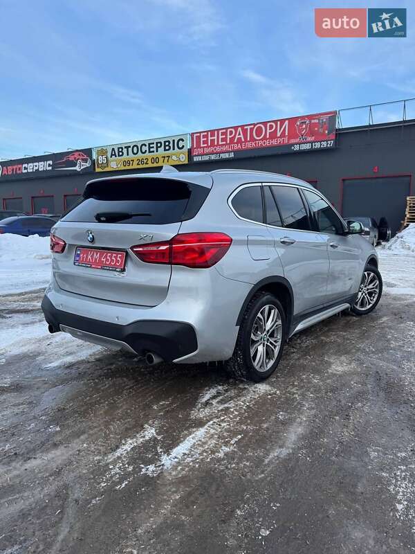 Внедорожник / Кроссовер BMW X1 2016 в Тернополе фото 4 Внедорожник / Кроссовер BMW X1 2016 в Тернополе
