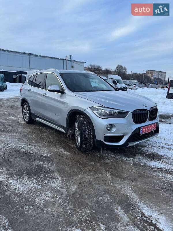 Внедорожник / Кроссовер BMW X1 2016 в Тернополе фото 6 Внедорожник / Кроссовер BMW X1 2016 в Тернополе