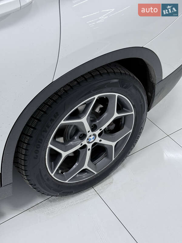 Внедорожник / Кроссовер BMW X1 2017 в Одессе фото 10 Внедорожник / Кроссовер BMW X1 2017 в Одессе