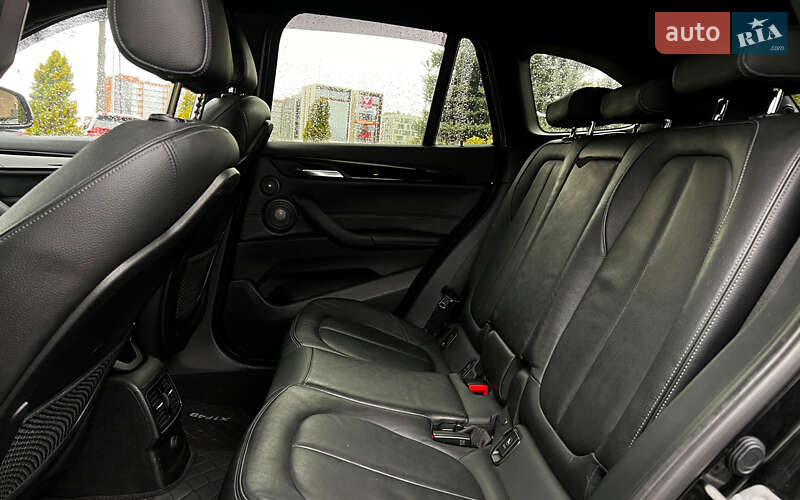 Внедорожник / Кроссовер BMW X1 2017 в Львове