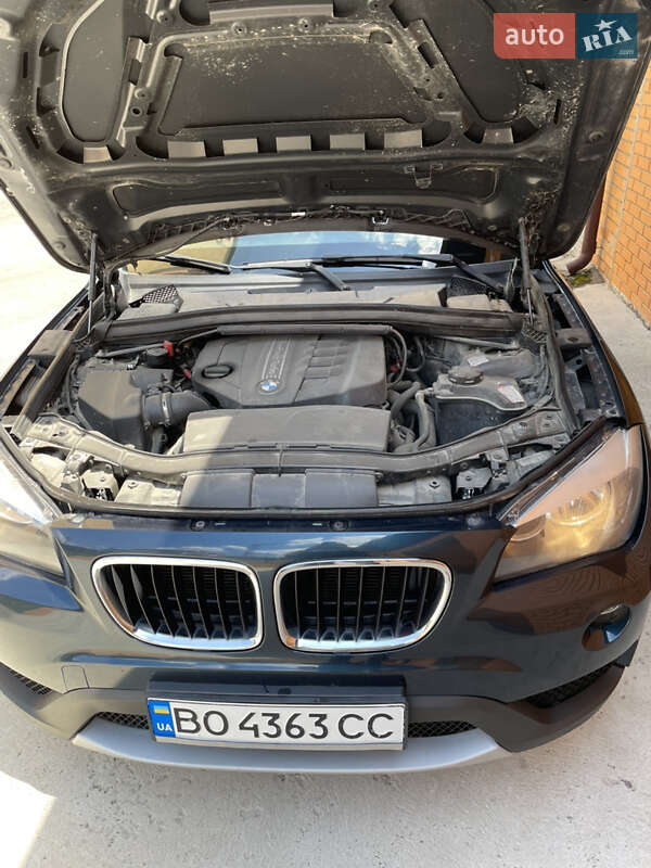Позашляховик / Кросовер BMW X1 2013 в Чорткові