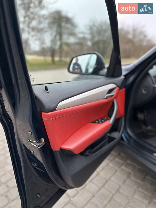 Позашляховик / Кросовер BMW X1 2013 в Чорткові