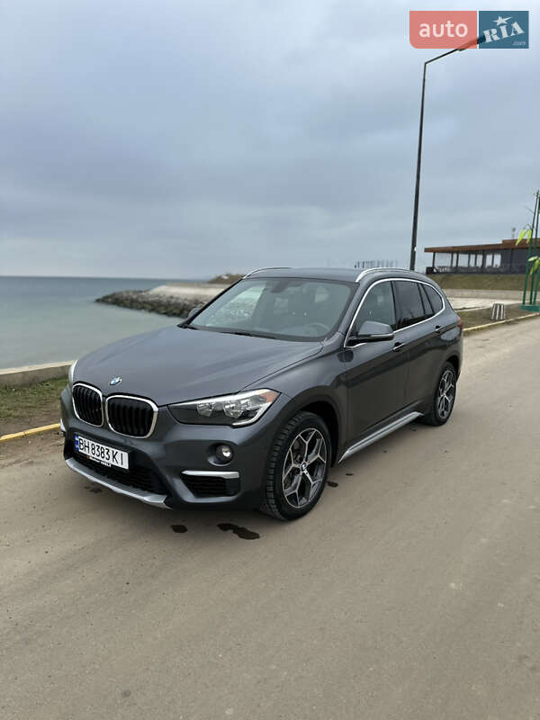 Внедорожник / Кроссовер BMW X1 2016 в Одессе фото 11 Внедорожник / Кроссовер BMW X1 2016 в Одессе