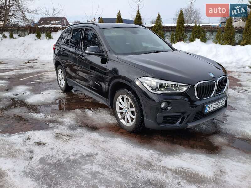Позашляховик / Кросовер BMW X1 2015 в Прилуках
