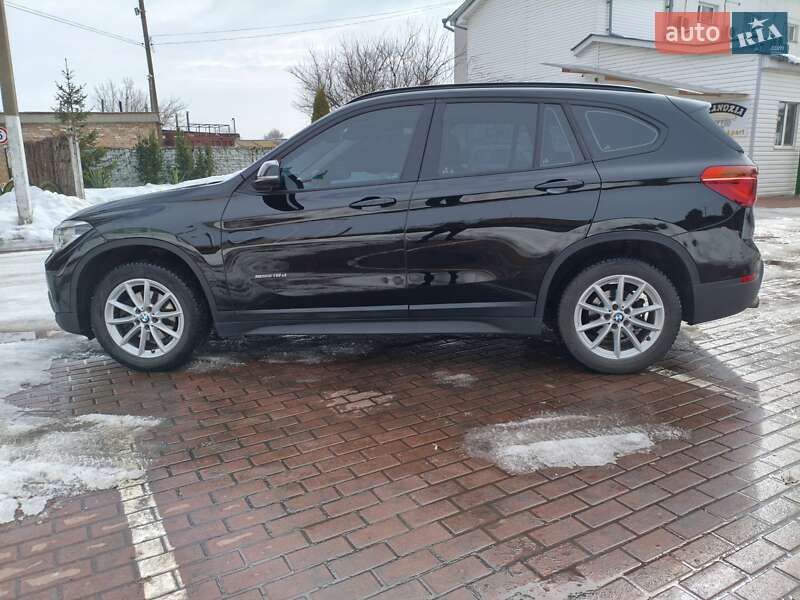 Позашляховик / Кросовер BMW X1 2015 в Прилуках