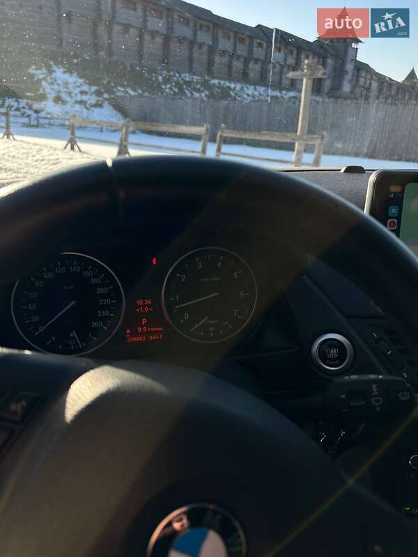 Позашляховик / Кросовер BMW X1 2011 в Києві