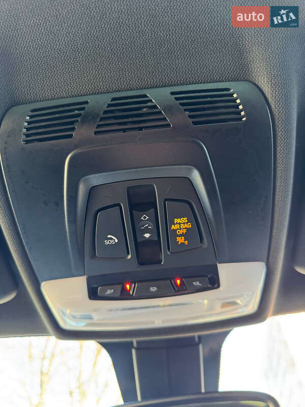 Внедорожник / Кроссовер BMW X1 2016 в Хмельницком