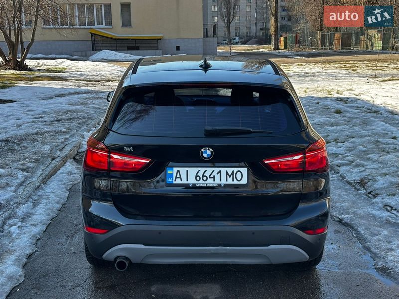 Внедорожник / Кроссовер BMW X1 2017 в Киеве