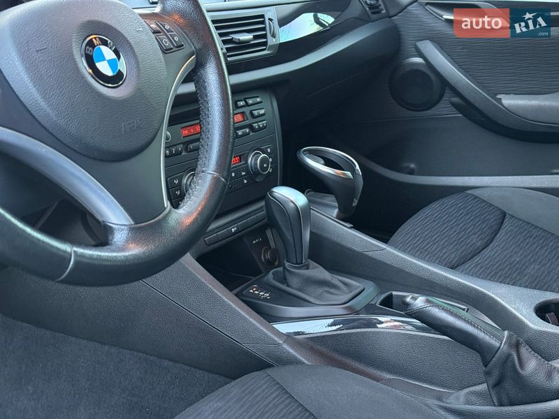 Внедорожник / Кроссовер BMW X1 2012 в Николаеве