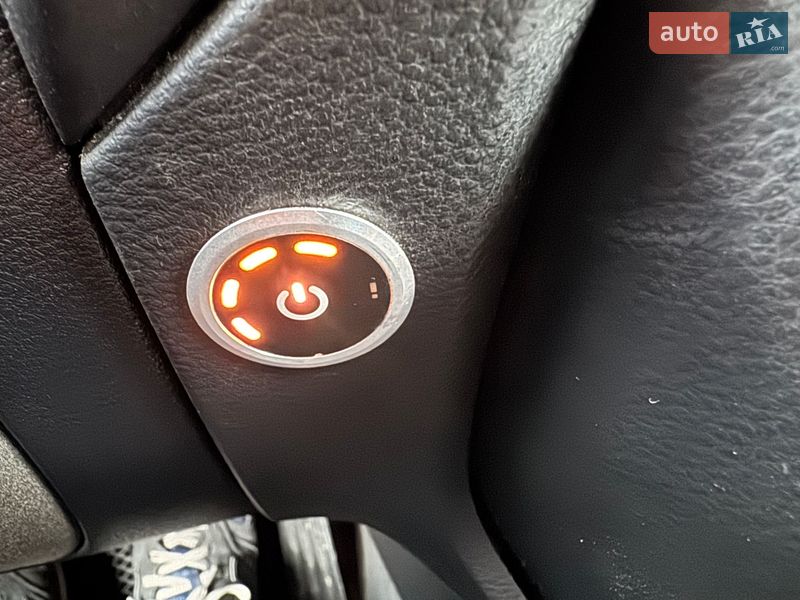 Позашляховик / Кросовер BMW X1 2013 в Дніпрі