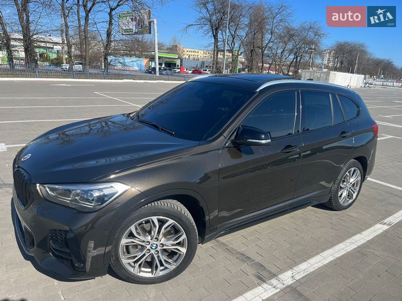Позашляховик / Кросовер BMW X1 2017 в Одесі