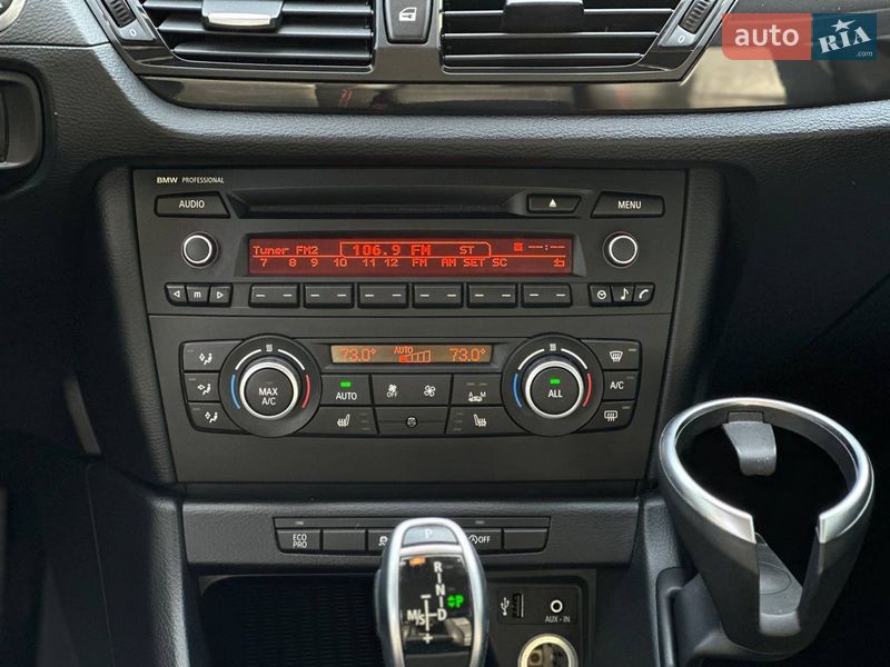 Внедорожник / Кроссовер BMW X1 2013 в Луцке