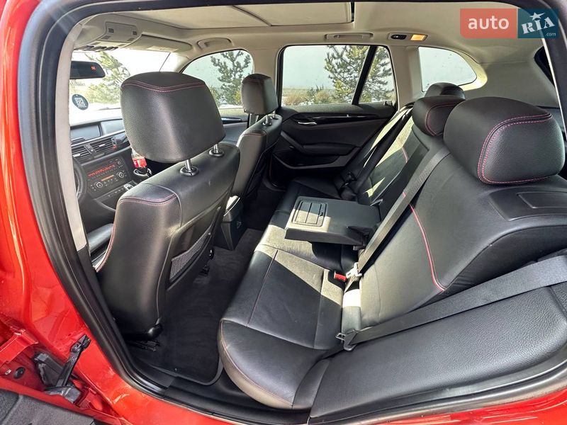 Внедорожник / Кроссовер BMW X1 2013 в Луцке