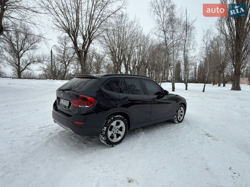 Внедорожник / Кроссовер BMW X1 2012 в Кременчуге